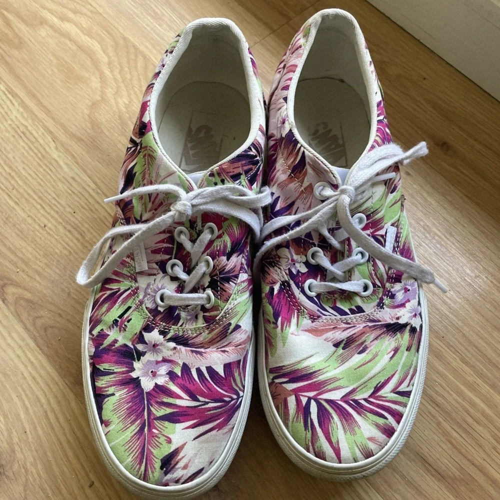 Vans tropical shoes Size 9.5 Classic Lace Up Hibiscus Palm Leaves Purple Pink - Picture 5 of 11
